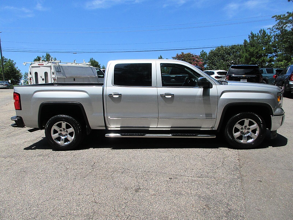 GMC Sierra photo 4