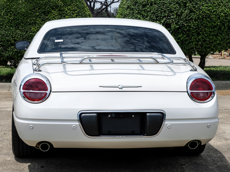 2003 Ford Thunderbird photo 7