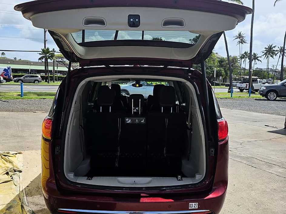 2019 Chrysler Pacifica Touring L - Photo 16