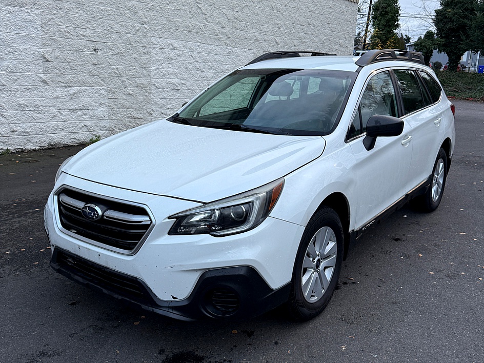 2019 Subaru Outback Base's photo