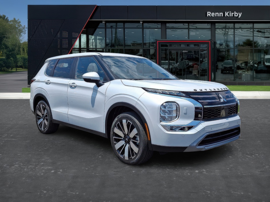 2025 Mitsubishi Outlander SE S-AWC's photo
