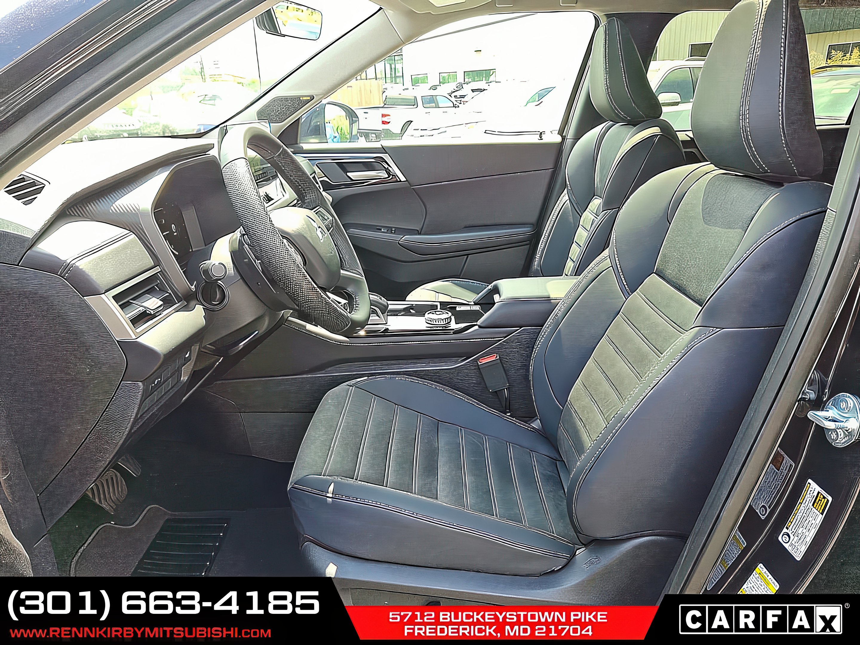 2025 Mitsubishi Outlander SE - Photo 13