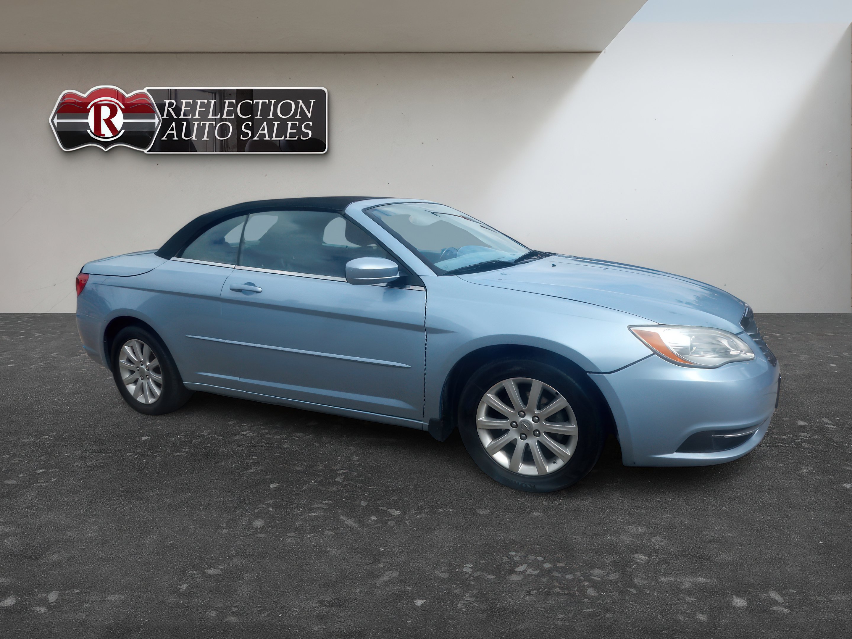 2012 Chrysler 200 Touring - Photo 10