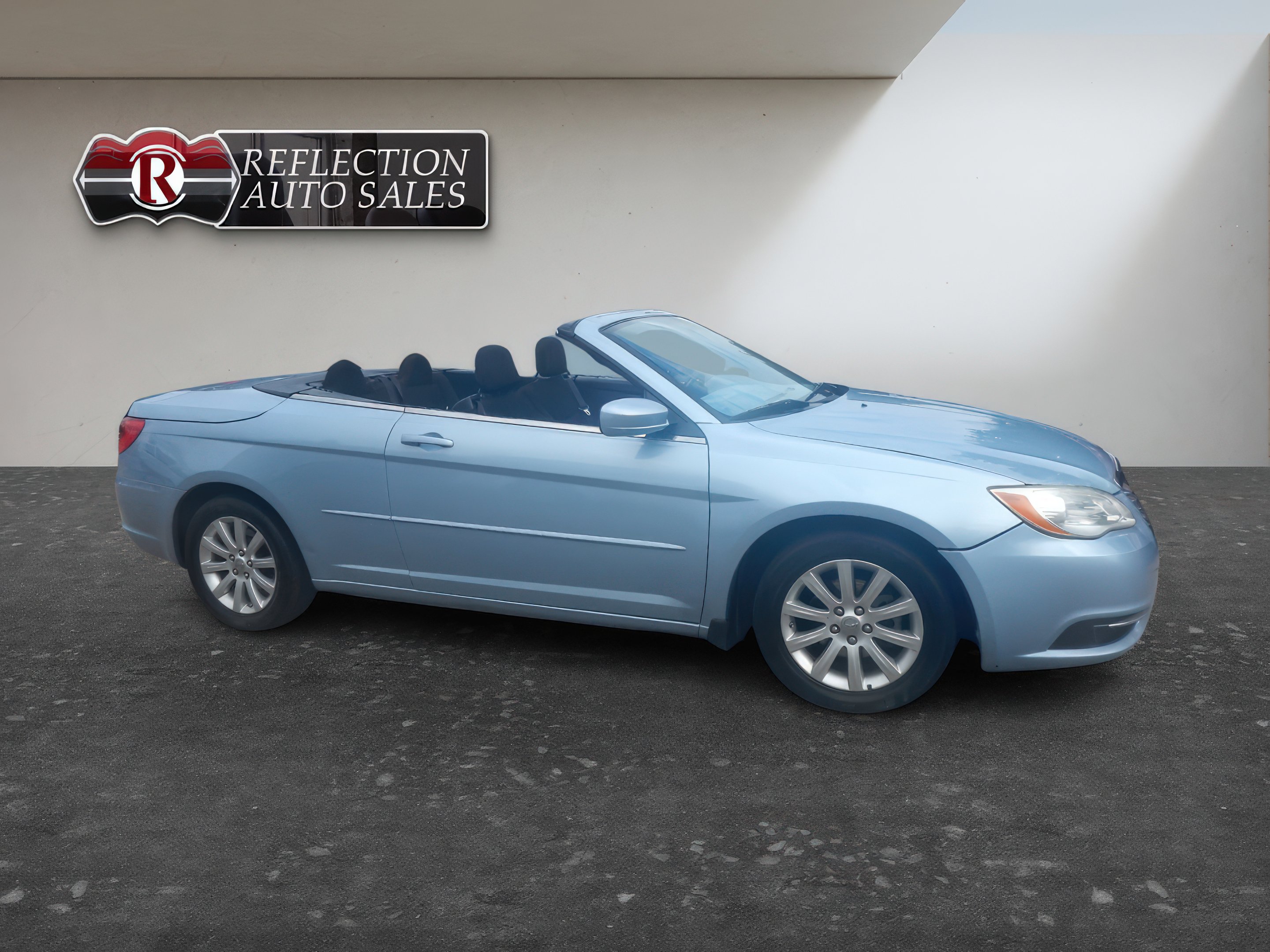 2012 Chrysler 200 Touring - Photo 12