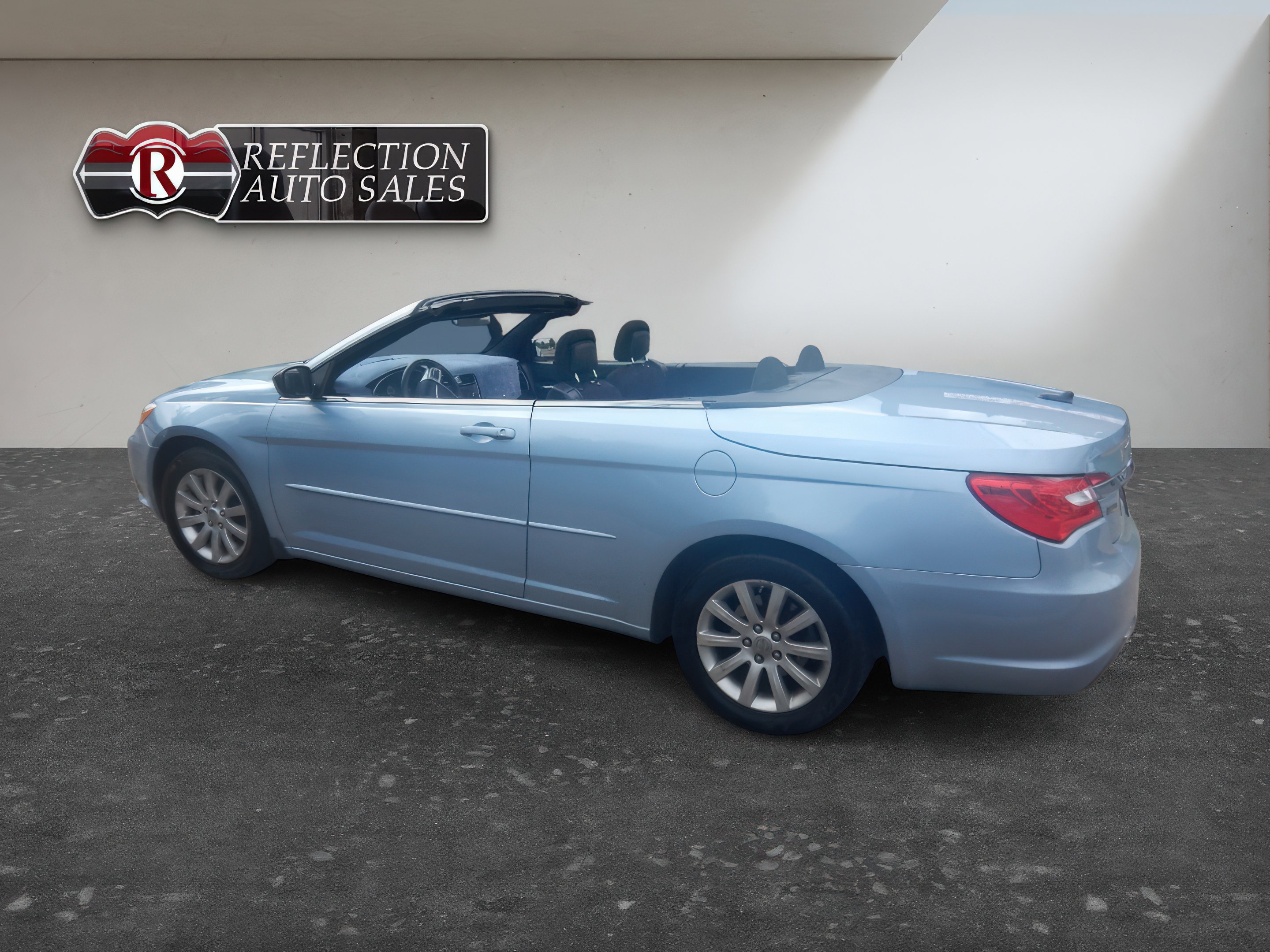 2012 Chrysler 200 Touring - Photo 14