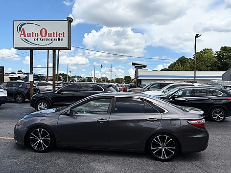 2017 Toyota Camry XSE