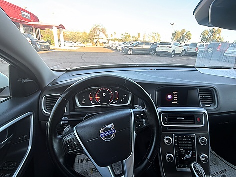 2015 Volvo V60