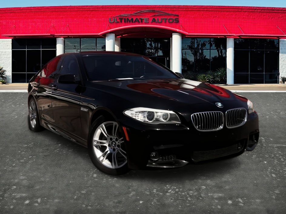 2013 BMW 5 Series 528i Sedan's photo