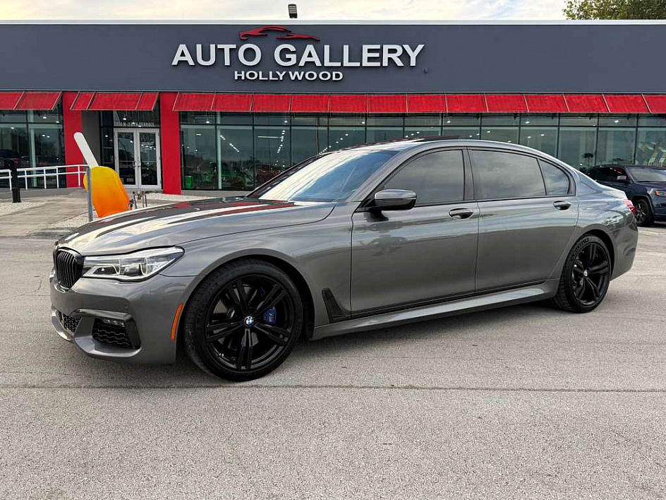 2019 BMW 7 Series 750i's photo