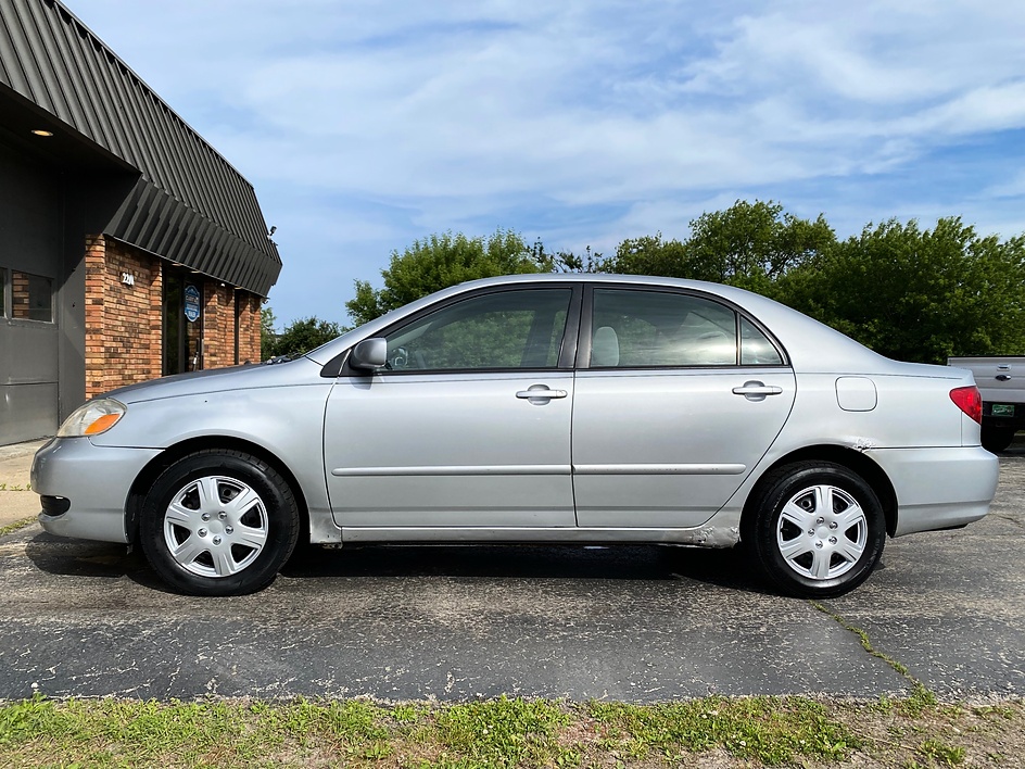 2007 Toyota Corolla CE's photo