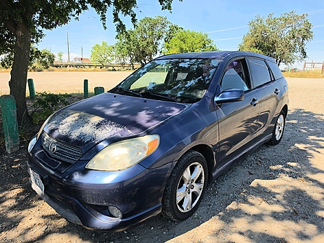2006 Toyota Matrix Base