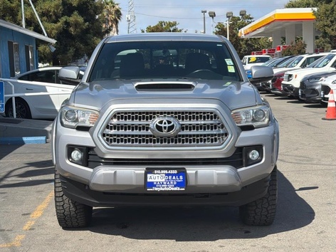 2016 Toyota Tacoma TRD Sport