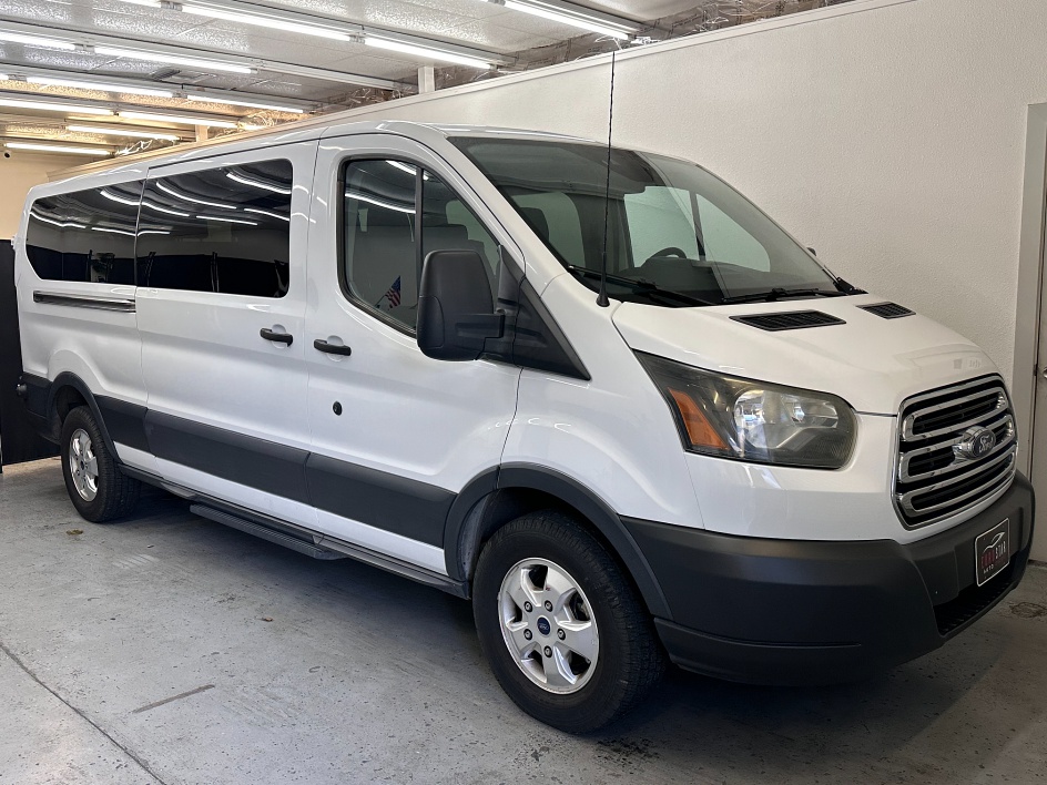 2018 Ford Transit Wagon XL