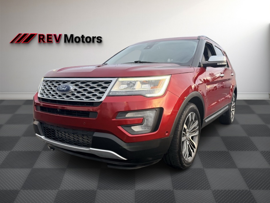 2017 Ford Explorer Platinum's photo