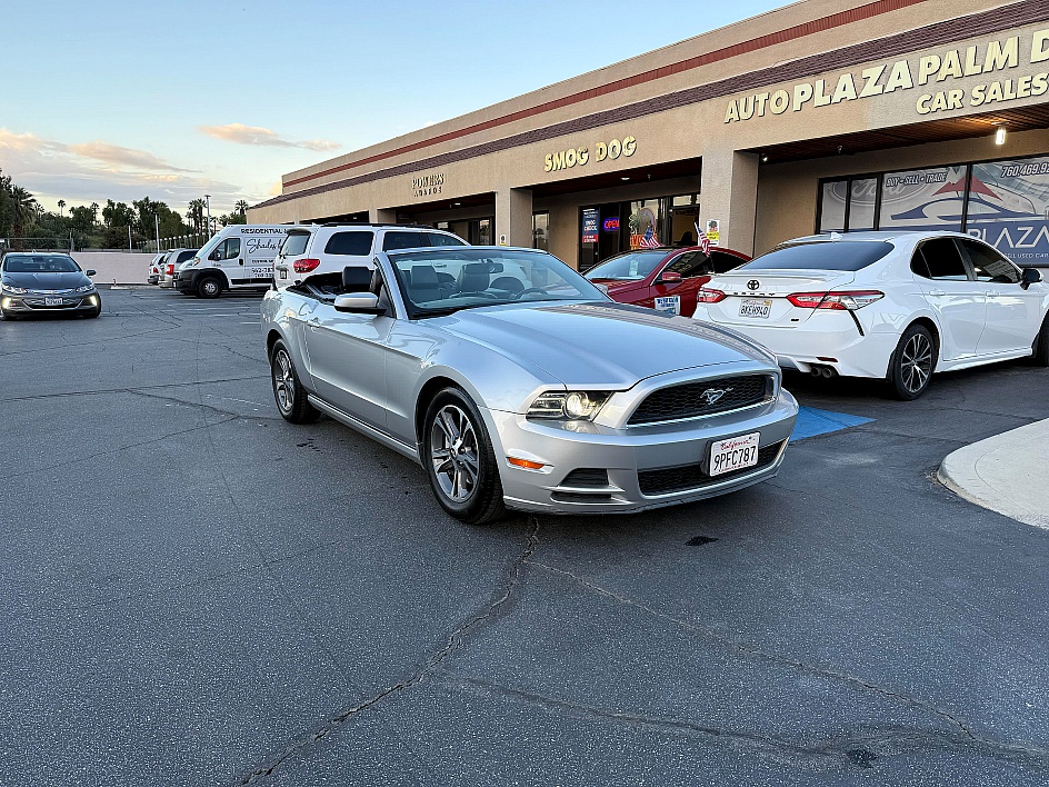 2014 Ford Mustang V6 Premium