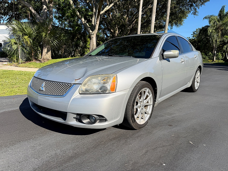 2012 Mitsubishi Galant ES
