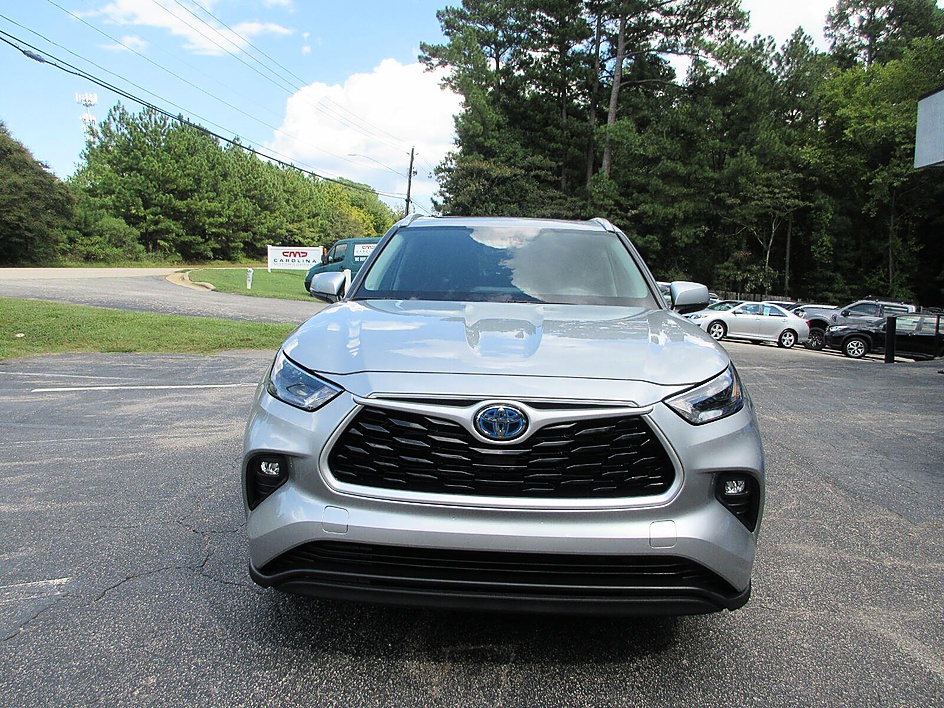 Toyota Highlander photo 2