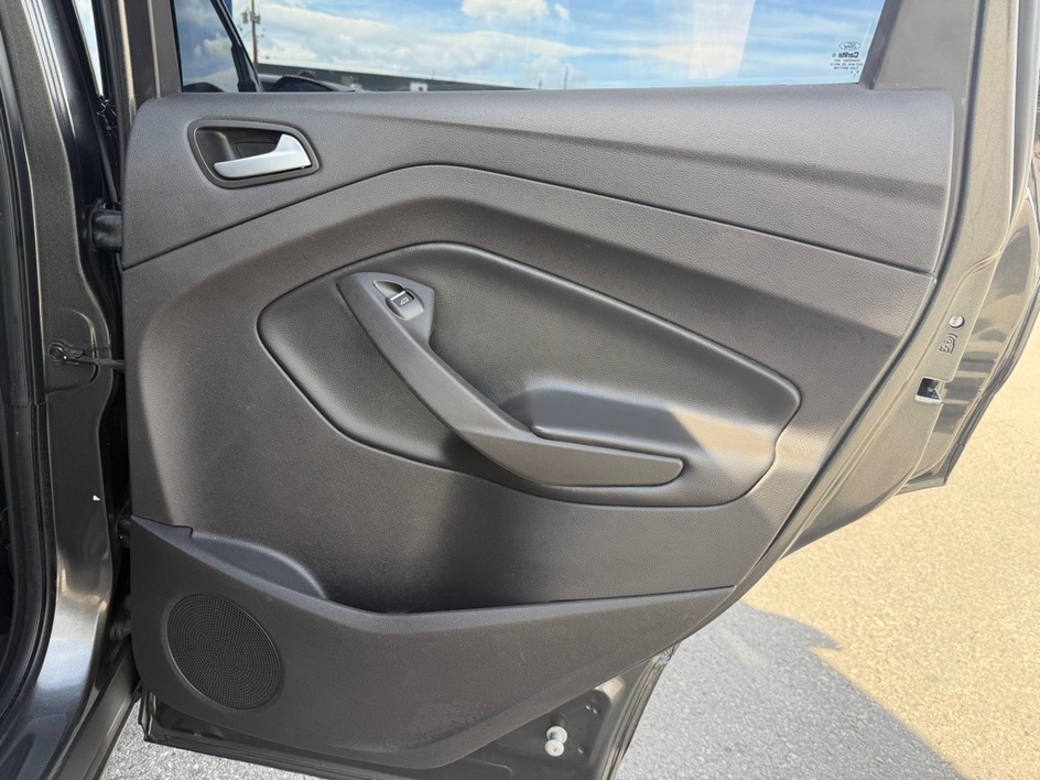 2019 Ford Escape SE - Photo 19