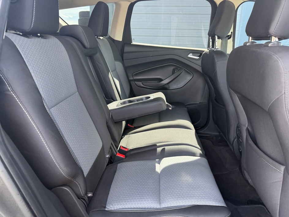 2019 Ford Escape SE - Photo 20