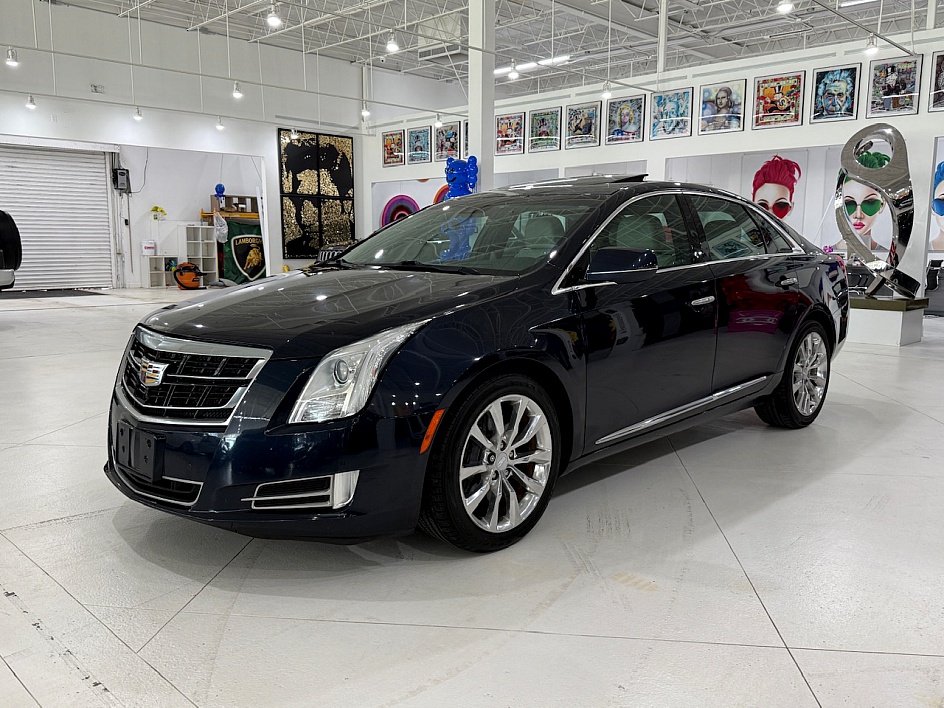 2017 Cadillac XTS Premium Luxury's photo