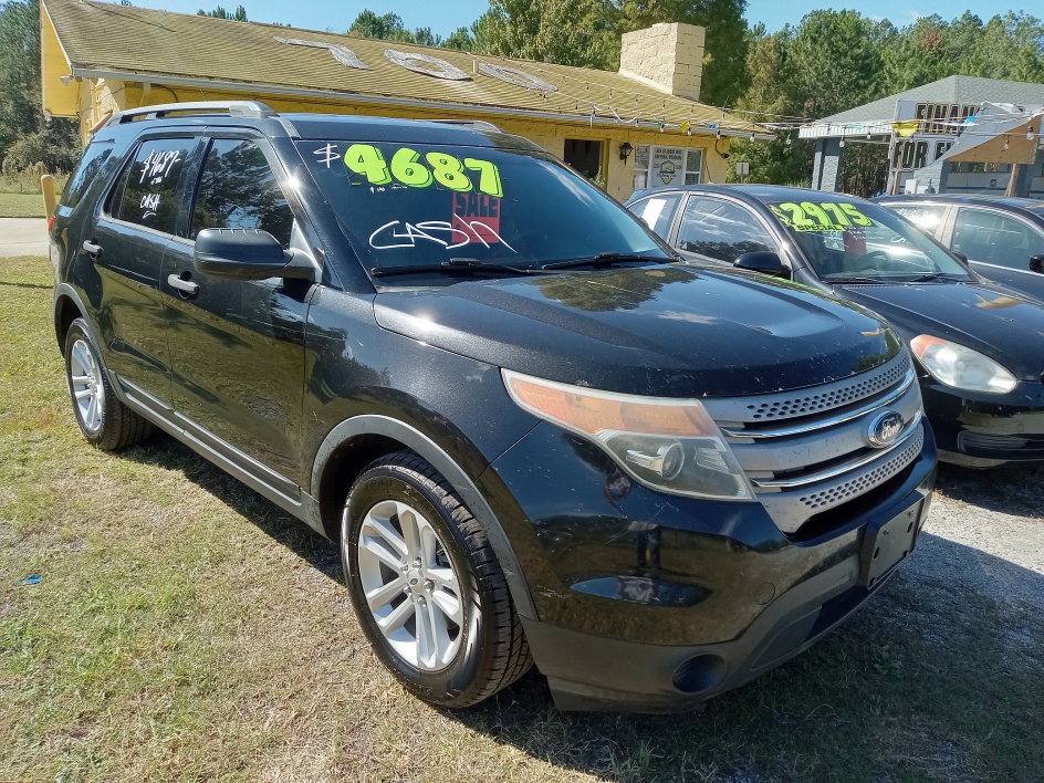 2015 Ford Explorer Base's photo