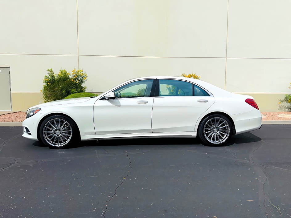 2015 Mercedes Benz S 550 photo 3