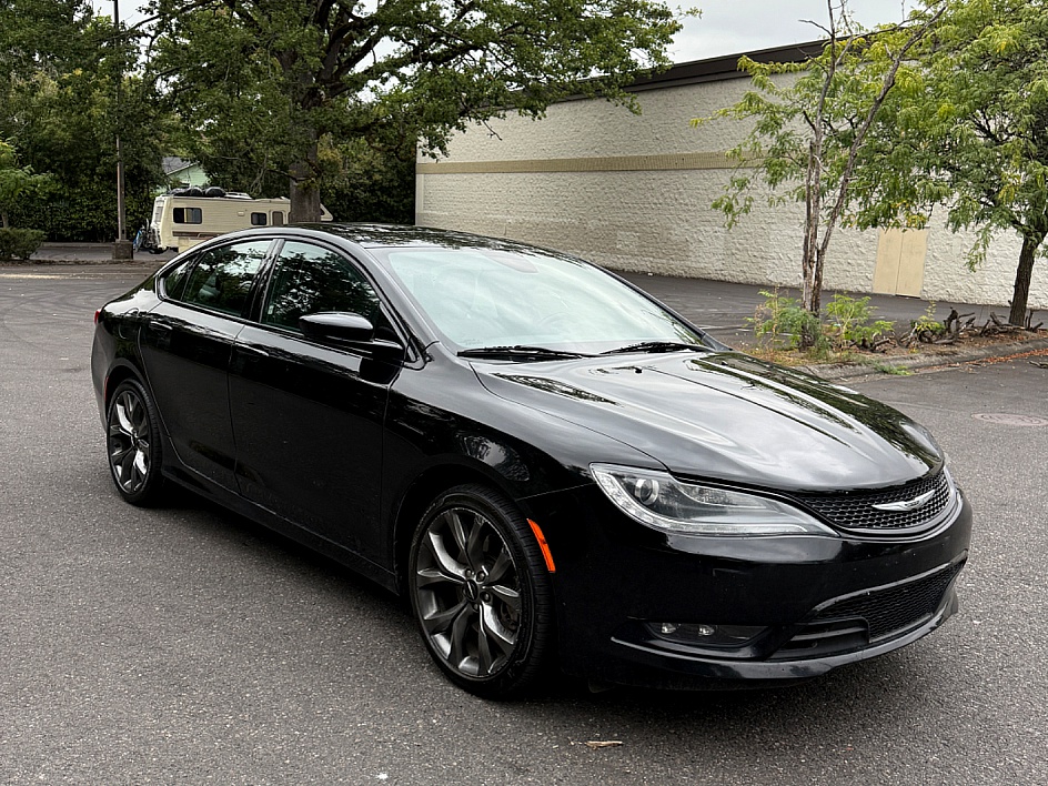 2015 Chrysler 200