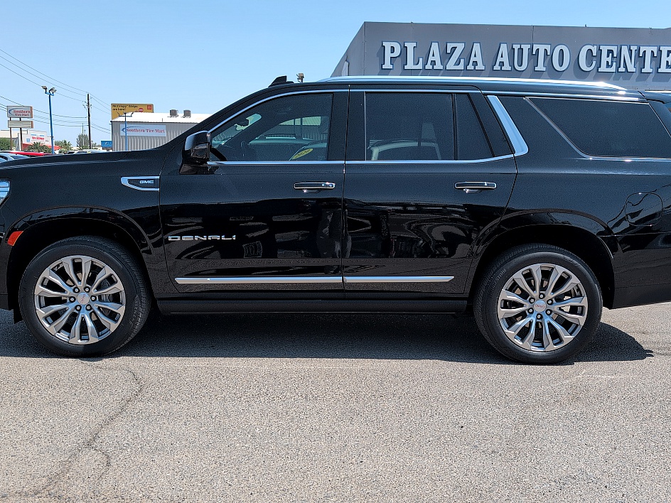 2021 GMC Yukon Denali's photo