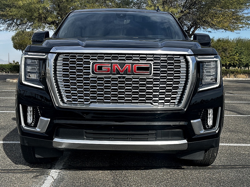 2021 GMC Yukon Denali - Photo 4