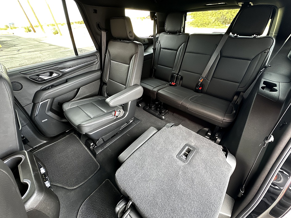 2021 GMC Yukon Denali - Photo 18