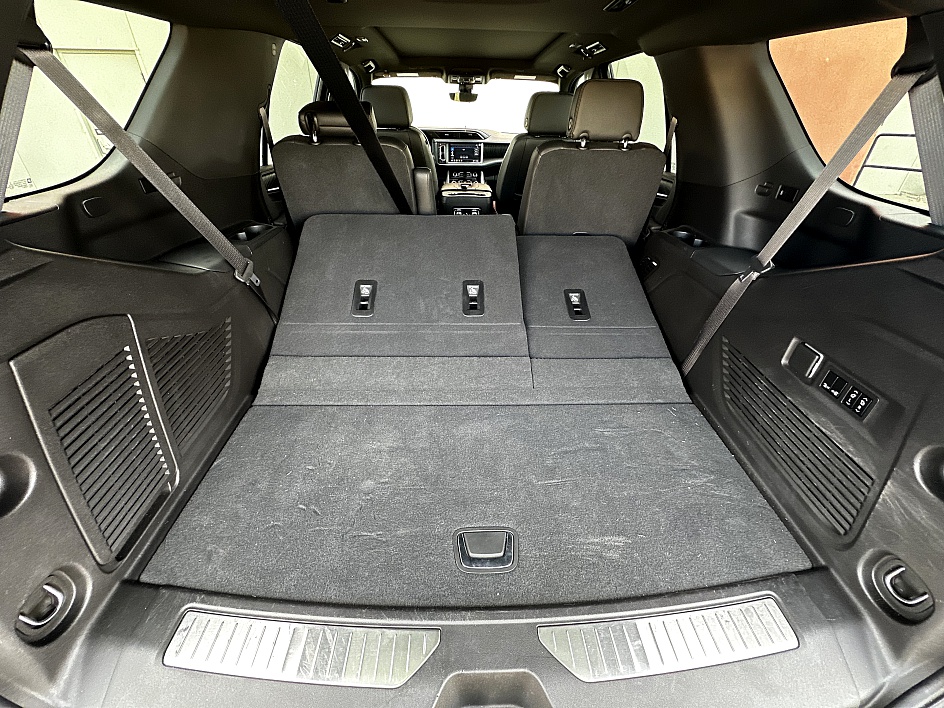 2021 GMC Yukon Denali - Photo 20
